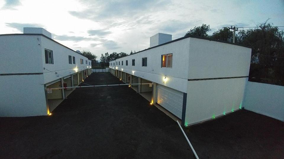 Hotel Omni Morelia Exterior photo
